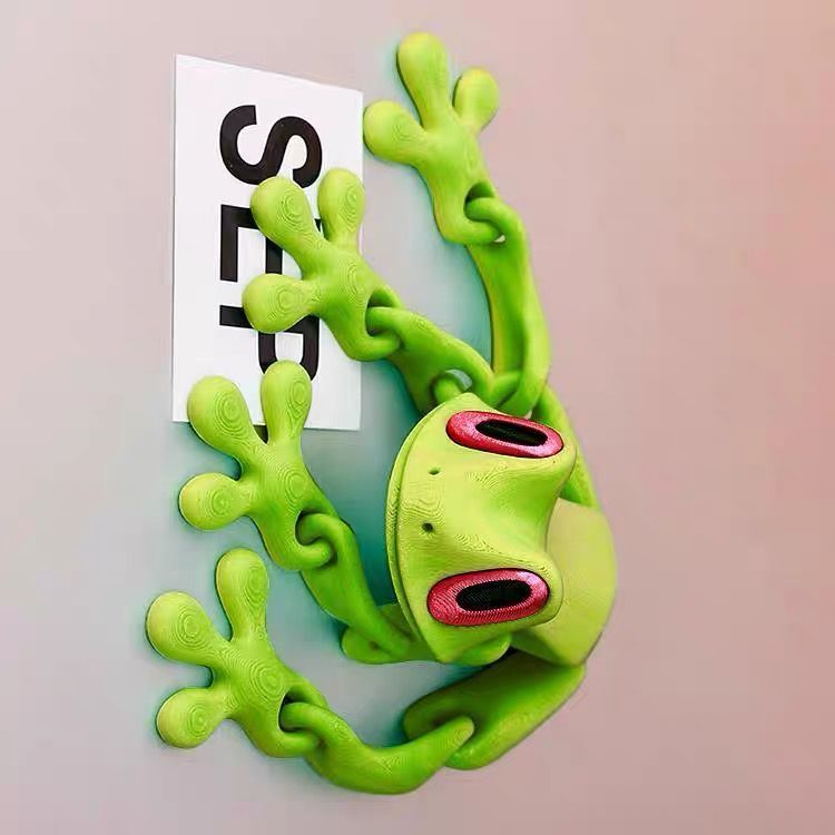 3D Printed Magnetic Frog Fridge Magnet with Articulated Joints Glow-in-the-Dark Dragon Toy
