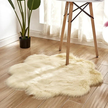 Fluffy Sheepskin Style Flower Rug for Bedroom