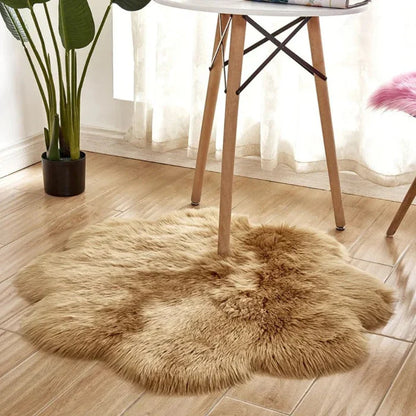 Fluffy Sheepskin Style Flower Rug for Bedroom