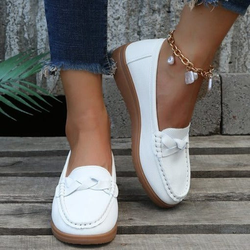 Women's Soft Leather Slip on Walking Loafers Shoes